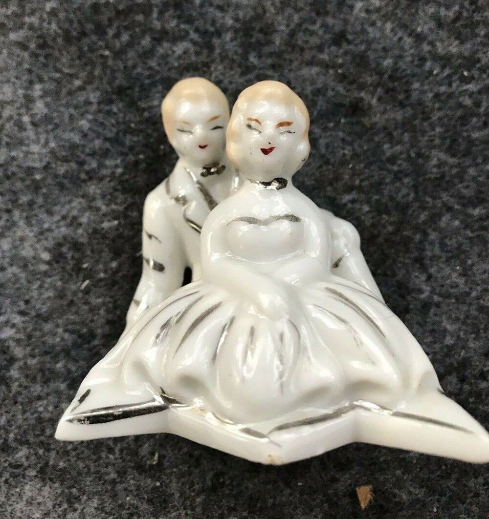 A National Supply Compan Romantic Couple Figurine Vintage Gift Anniversary